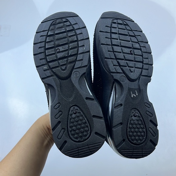 SP Sport Studded Sneakers - Size 8 - N189-21 - Picture 5 of 5